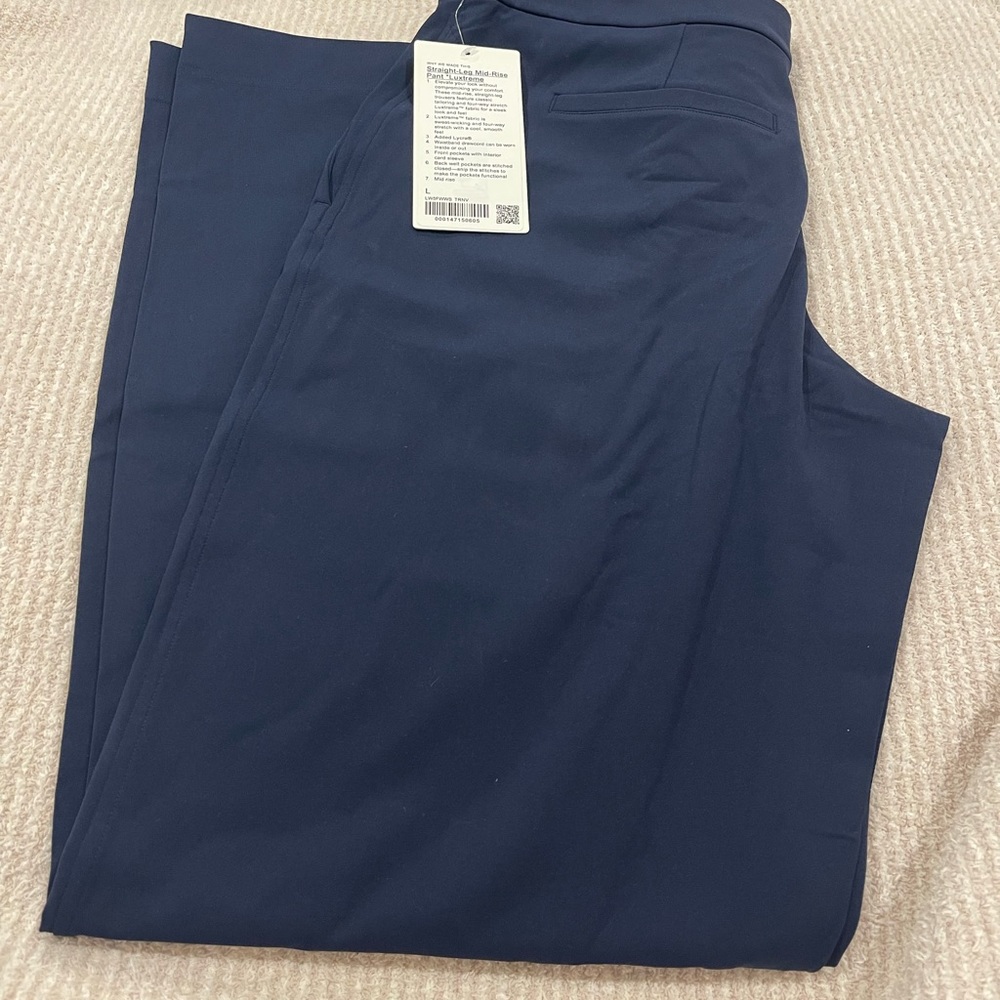Lululemon Straight Leg Mid-Rise Pant *Luxtreme
